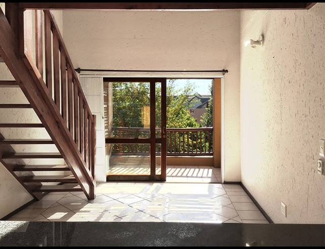 1 BEDROOM APARTMENT FOR SALE IN PINESLOPES